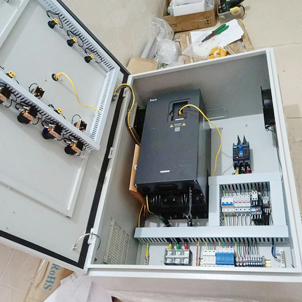变频器控制柜